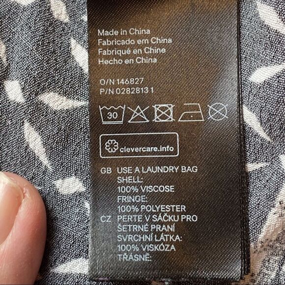 H&M Coachella Black and White Cropped Tank with Fringed Bottom Size 14 - Picture 4 of 10